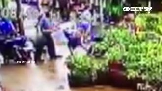 雞肉剁一半發狂　惡鄰砍婦人頭遭判刑