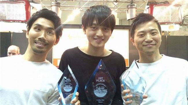 19歲台灣大學生奪世界咖啡拉花冠軍