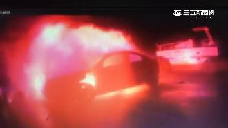 七星潭暗夜火燒車　警消滅火驚見焦屍