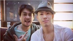 朱孝天,吳建豪/微博