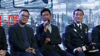 周潤發潮裝亮相　自爆穿著學劉德華