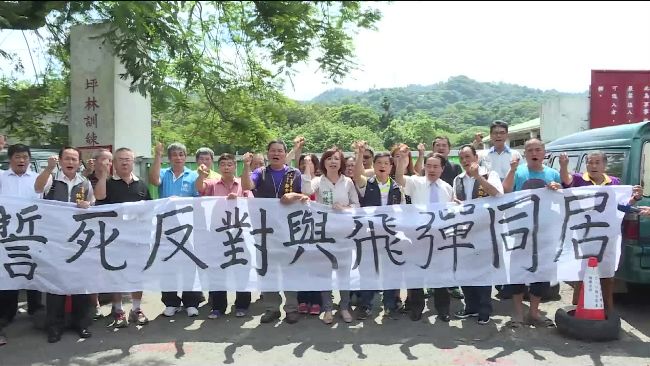 綠營縣市徵軍地　首位女三軍統帥頭痛