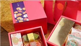 喜餅https://www.facebook.com/E.G.SAIN/photos/pb.300018873427011.-2207520000.1460936719./880866205342272/?type=3&theater
