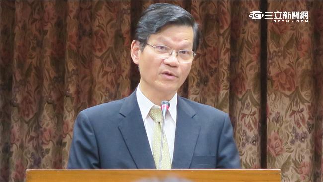 翁啟惠：對張念慈信心「掙扎中」