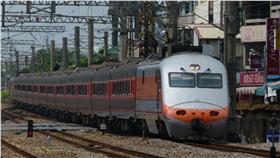 自強號
https://www.flickr.com/photos/rail02000/6719952745/in/photolist-bePvQe-einDnf-9dMwWH-9dQwxG-9dQGcw-6evNK1-8G26ph-9dMhTZ-9dQBTu-9dMuW4-9dMoZR-2Fqnwv-9dQtV3-dwVxz-9dMAoH-9MVseH-rBsYjH-rzTHRM-Nor7b-5s6TKq-q3gkfB-5s6TF3-qUYrwX-8FoYJg-rzh1Pw-5s6TUL-ou1vTx-dwVcW-9MVrJF-qGyaxW-pcmnPz-rk1fKN-y7cV3-oCQKwS-ou1vUV-oGnVT8-918MZF-qqVq4N-5s6TQh-ou1z89-4DjK6e-5s6TZC-nHmcty-pLutjE-m6wP31-nSeYCy-2Fpyt4-dwVcg-oLeuVk-9didNZ