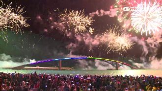 花火節大凸槌！煙火斷斷續續還引火災