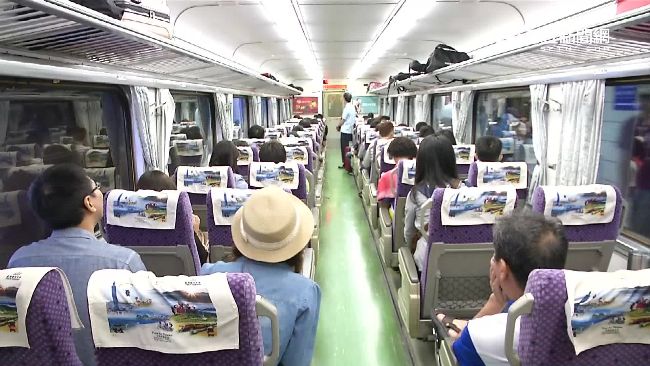 買坐票被老人霸占該讓位？她要這樣做