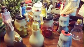 奶茶,造型,燈泡,骷髏頭（圖／翻攝自Edison's tea shop臉書）
https://www.facebook.com/901724859946070/photos/pb.901724859946070.-2207520000.1461057712./954794787972410/?type=3&theater