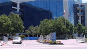 英特爾公司（Intel）Photo Credit：wiki