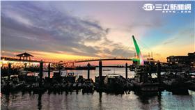 為了鼓勵原創音樂並提供國內樂團更多表演機會，新北市政府在淡水漁人碼頭，打造全新的戶外展演場域「淡水漁人舞台」，成為獨立音樂的專屬基地。（圖／新北市觀光旅遊局提供）