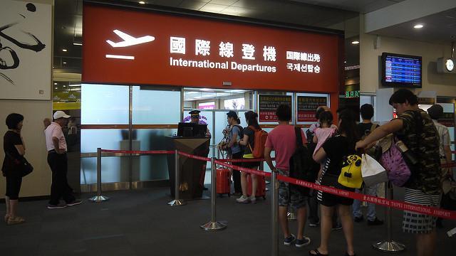 防恐新措施！五月起須出示護照登機證