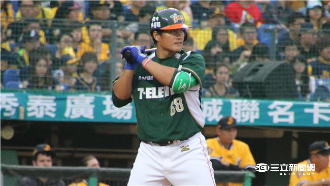 高國慶率隊打垮史密斯　統一大勝桃猿