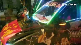 LED燈+噴火　神明遶境瘋坐改裝車