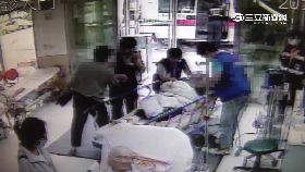 F子倒車撞父1200