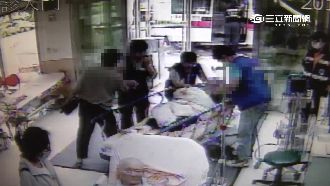 悲慟！孝子不慎倒車撞死97歲父親