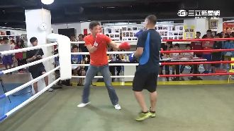 爭武術一哥？鍾小平打拳擊叫陣王世堅