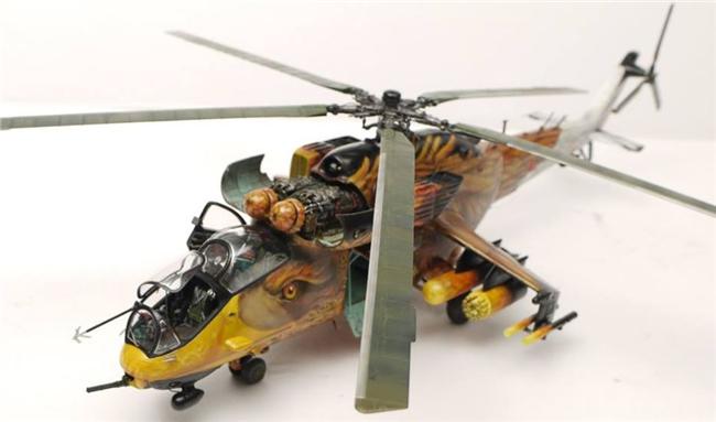 靠這架直升機　台軍模達人奪世界冠軍