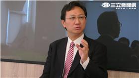 準行政院發言人童振源認為談美豬開放，目前仍言之過早。記者盧素梅攝