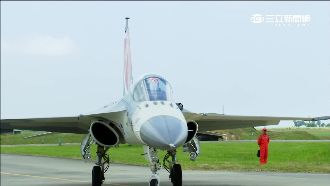 漢翔下軍令狀打造藍鵲機　綠委潑冷水