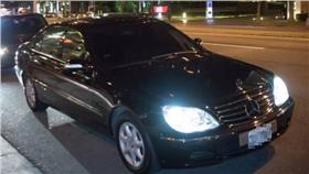 2013 Uber台北開幕典禮-圖取自Uber臉書-https://www.facebook.com/UberTaiwan/photos/a.674103992675017.1073741838.449743055111113/674105702674846/?type=3&theater