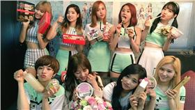 TWICE,周子瑜 圖/翻攝自TWICE臉書