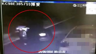 重機撞婦人肇逃　警跨區調監視器揪出