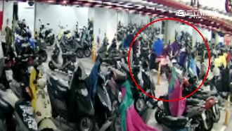 撞壞機車不道歉　官員嗆來財政局找我