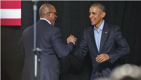 柯克（Ron Kirk）、歐巴馬（圖／美聯社／達志影像）