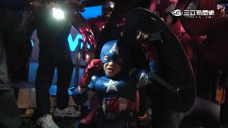 美國隊長對戰鋼鐵人　粉絲站台選邊站