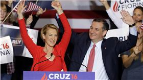 惠普電腦公司前總裁兼執行長費奧莉娜 （Carly Fiorina）、美國共和黨總統提名參選人克魯茲（Ted Cruz）（圖／美聯社／達志影像）