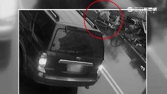 惡駕駛撞死婦　拖到對向偽裝「自摔」