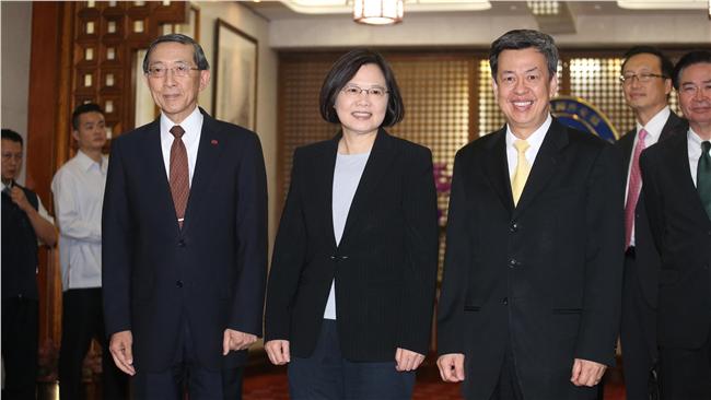首回沖之鳥案　蔡英文握拳：全力捍衛