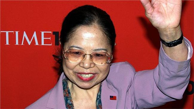 颱風重創母校　陳樹菊捐30萬助復建