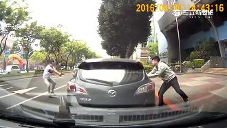 警開3槍攔截綁匪　6人投案主嫌在逃