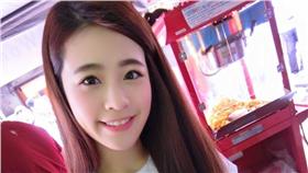 張語噥,https://www.facebook.com/loveyunung/timeline