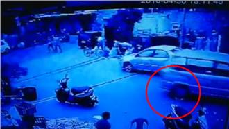 疑似酒駕　男子開車輾過幼童2次