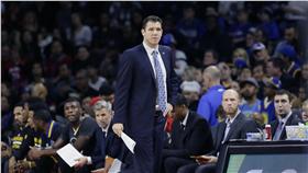 Luke Walton／AP