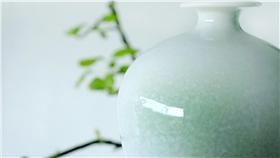 ▲蔡英文520就職紀念酒曝光　聶永真操刀（圖／聶永真臉書）