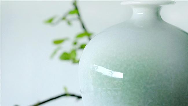 蔡英文就職紀念酒曝光　聶永真操刀