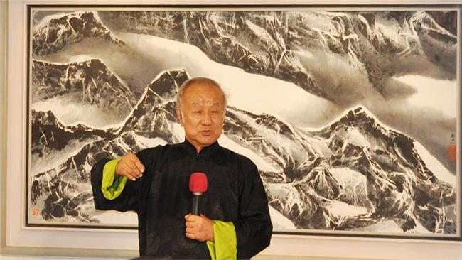 台灣之光！水墨大師劉國松入選美院士