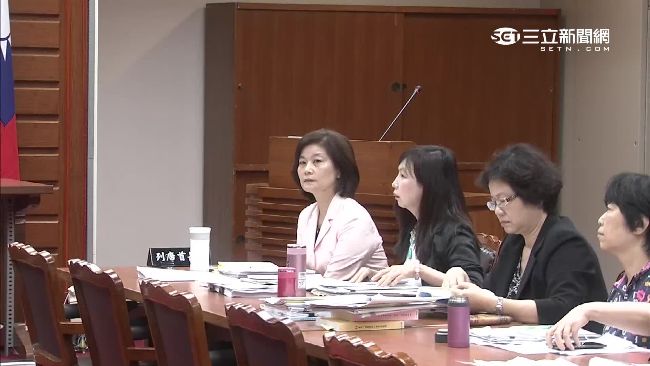 吳思華再缺席　次長代打不用功挨轟