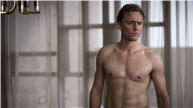 摩天樓,湯姆希德斯頓　圖／傳影互動提供