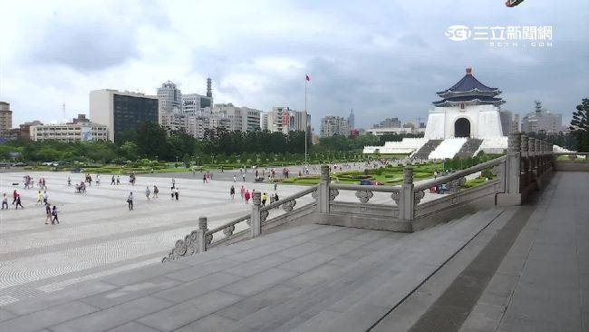 又吵中正紀念堂拆不拆　民眾覺得煩！