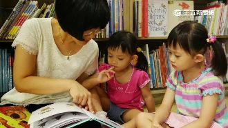 家有早產兒！女立委擦乾眼淚督促政府