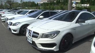 又有大哥出殯？千萬白色超跑車隊再現