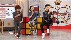 大學生了沒 圖/中天提供