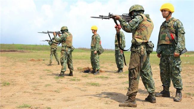台灣軍人遭諷弱雞　她3張照成功平反