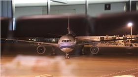 華航飛機(圖翻攝自批踢踢)