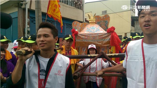 大甲媽祖遶境媲美大胃王比賽！？