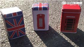 台南小鮮肉奶茶推出法式可麗露「瑪可露露」，以英式風格的鐵盒承裝，每盒有2顆可麗露，售價120元。（圖／林俊克提供）